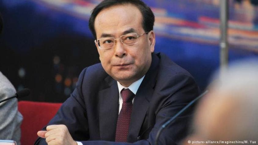 Cadena perpetua para alto cargo chino por corrupción