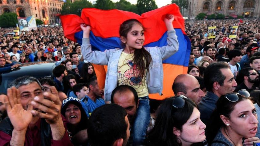 Cómo la Revolución de Terciopelo logró triunfar en Armenia sin disparar un solo tiro