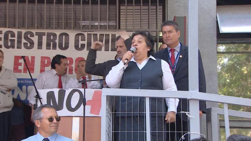 [VIDEO Nelly Díaz "bajo la lupa": Se querellan contra ex líder sindical del Registro Civil