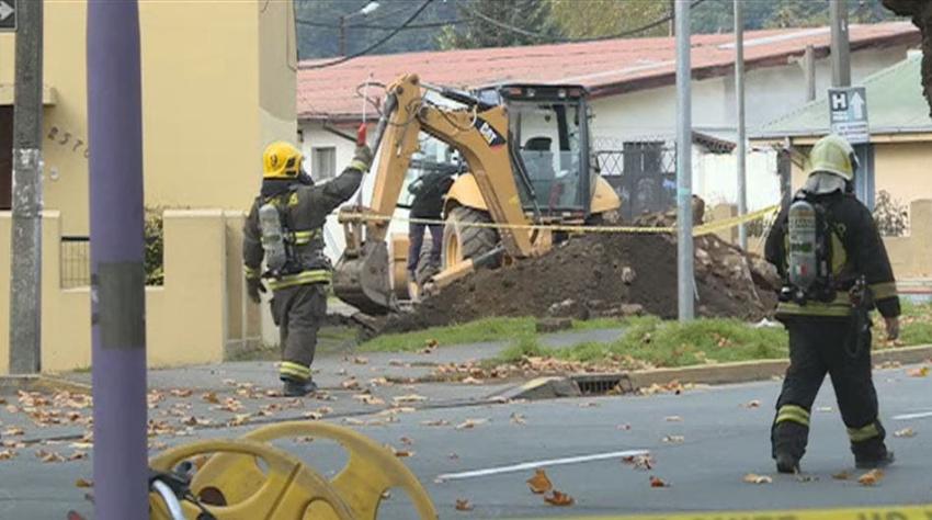 [VIDEO] Evacúan a 40 personas por fuga de gas y riesgo de explosión en Concepción