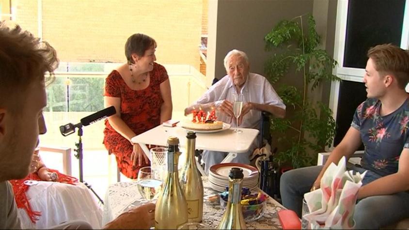 [VIDEO] La historia del científico de 104 años que viajó a Suiza para tener una muerte asistida
