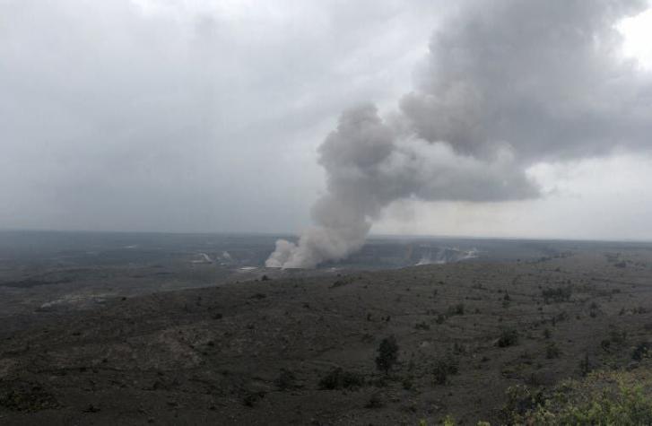 Científicos advierten del riesgo de erupción a gran escala de volcán Kilauea