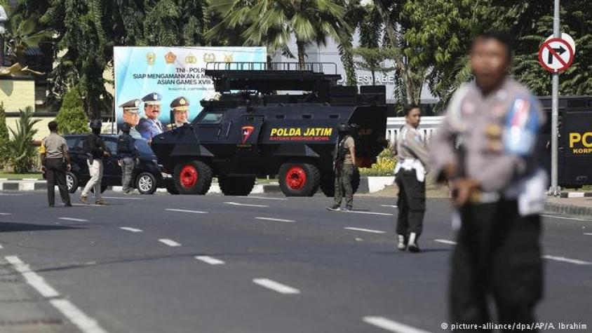 Varios heridos tras explosión de una bomba en una comisaría de Indonesia