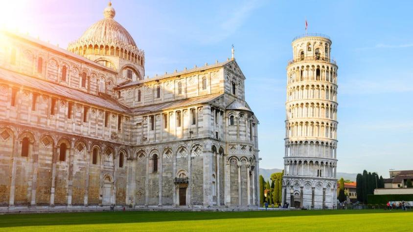¿Por qué la torre de Pisa sigue en pie (inclinada) tras más de 500 años y cuatro fuertes terremotos?