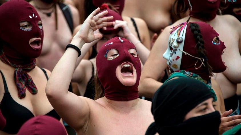BBC Mundo: La marcha en "topless" contra la violencia machista en Chile