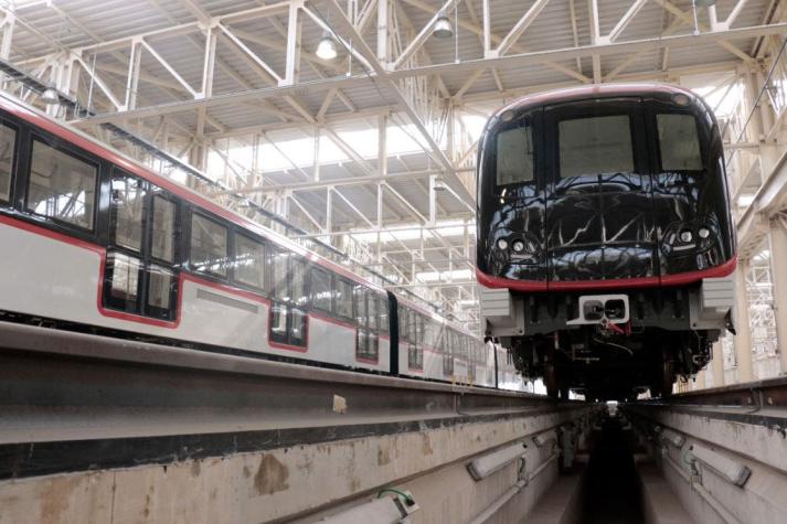 Gobierno pone plazo a fecha de inauguración de Línea 3 del Metro