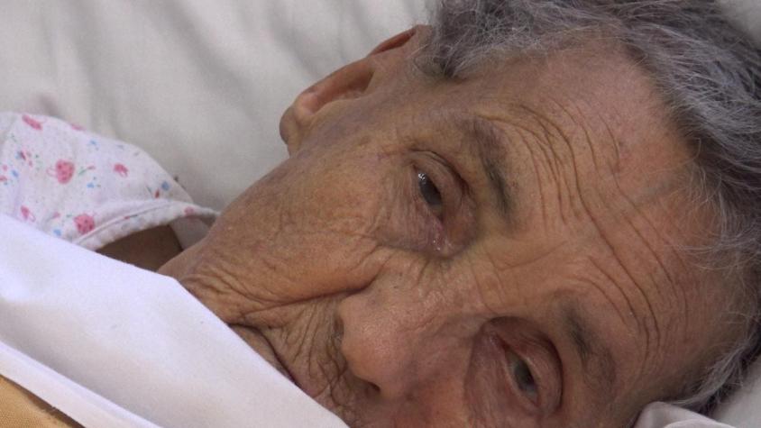[VIDEO] #HistoriasEn8Minutos: Los abuelos "olvidados" del Hospital San José