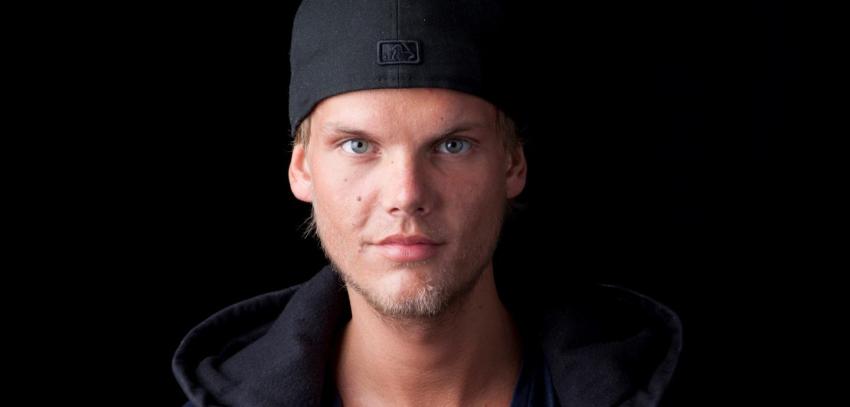 [VIDEO] A casi dos meses de su muerte: entierran los restos del DJ sueco Avicii