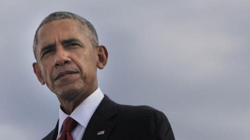 Obama pide "encontrar una manera de dar la bienvenida al refugiado y al inmigrante"