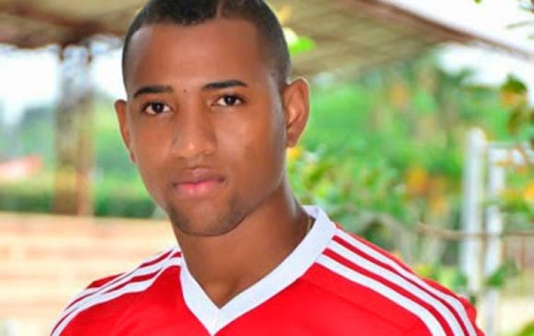 Futbolista es asesinado y otro resulta herido en ataque de pistolero en Colombia