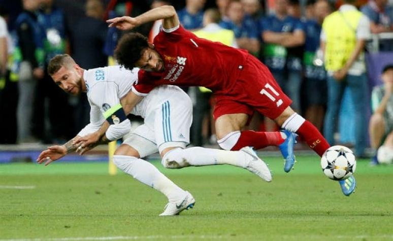 [VIDEO] Desde insultos hasta amenazas de muerte: el calvario de Sergio Ramos tras lesión de Salah