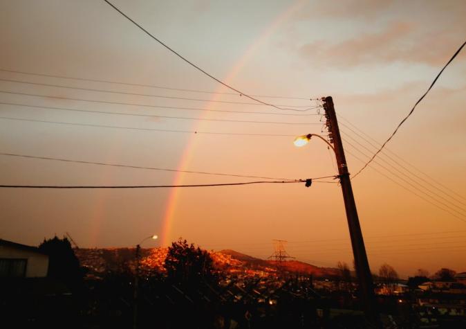 Las imágenes del arcoíris doble que se pudo observar en distintos puntos de Valparaíso