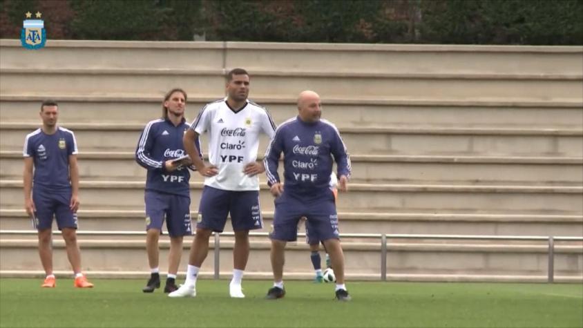 [VIDEO] Jorge Sampaoli lo pasa mal con la selección de Argentina