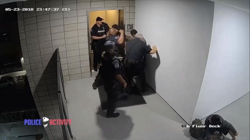 [VIDEO] Impacto por golpiza de policía de EE.UU a hombre desarmado