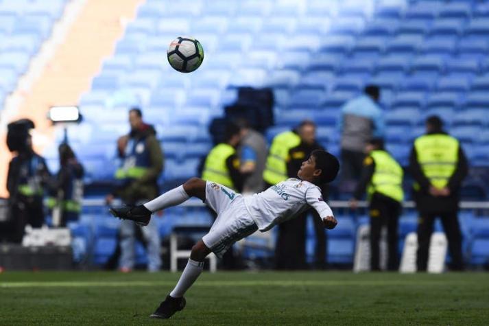 [VIDEO] El espectacular golpe de balón del hijo de Cristiano Ronaldo en el Estadio Da Luz