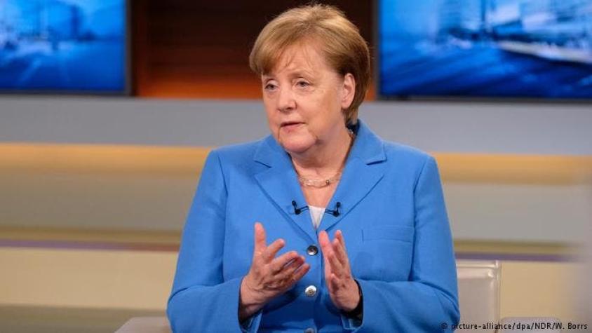 Merkel califica de "deprimente" la actitud de Trump ante G7