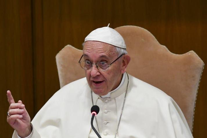 Papa Francisco dice que aborto se asemeja con delito nazi