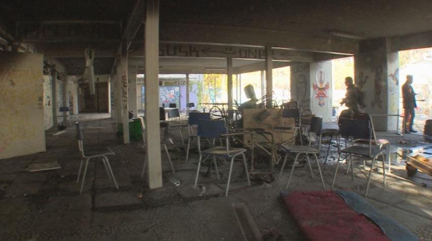 [VIDEO] Los daños que llevaron a cerrar el Liceo Amunátegui