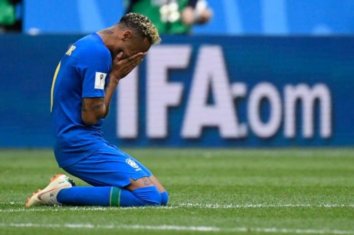 [FOTOS] El desconsolado llanto de Neymar tras victoria de Brasil sobre Costa Rica