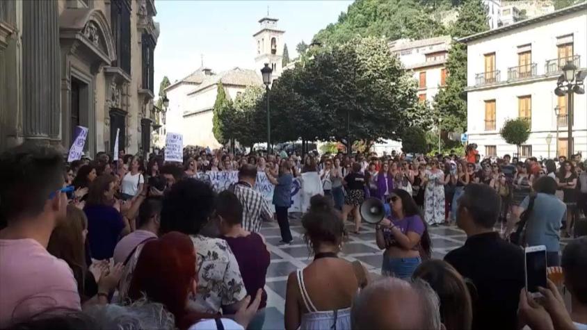[VIDEO] Protestas por libertad a "La Manada" en España