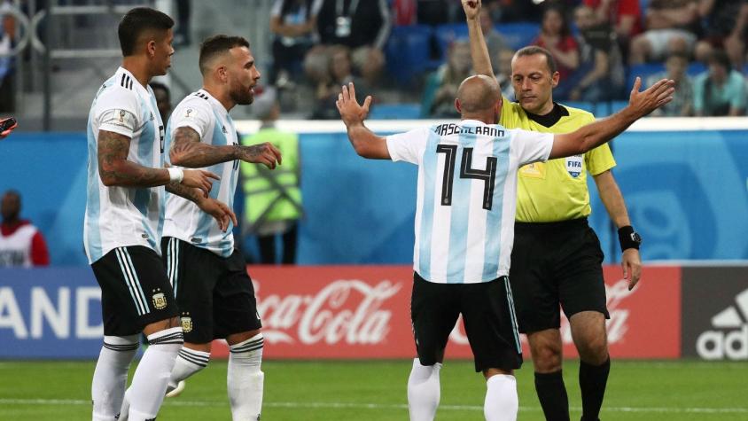 Hinchas argentinos lanzan duras críticas contra Mascherano luego del penal
