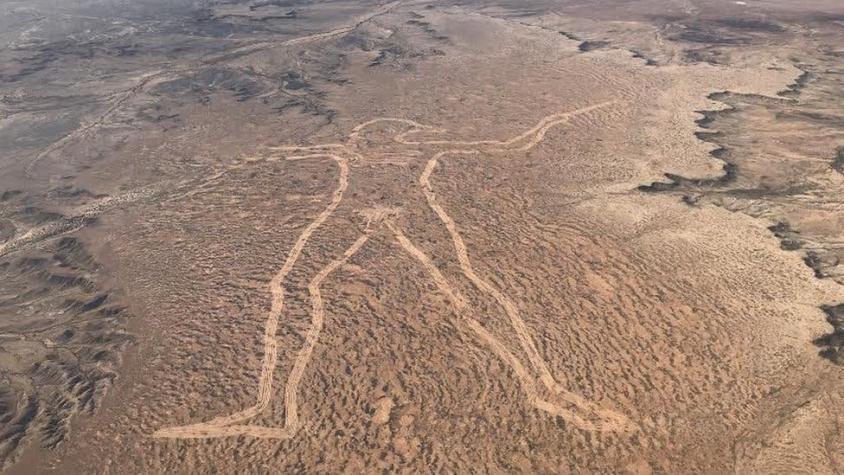 El Hombre de Marree: el misterio de la figura gigante que apareció en un desierto de Australia