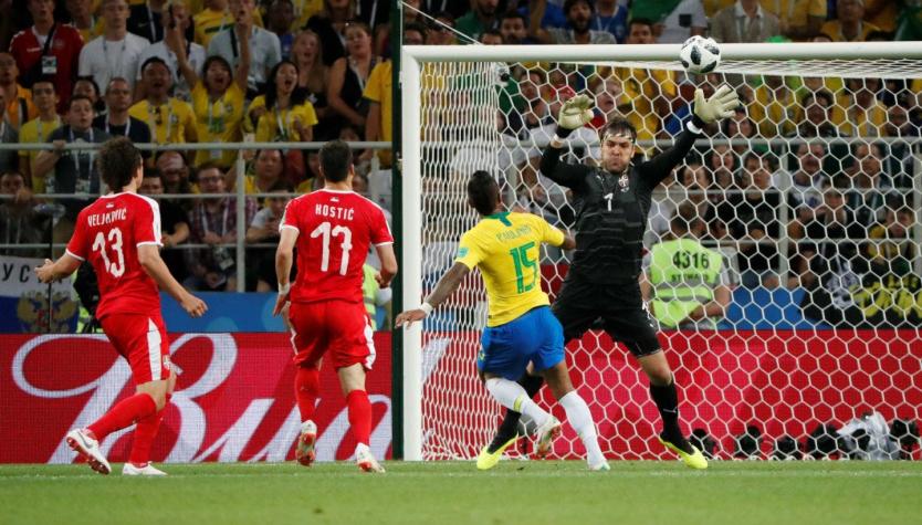 [VIDEO] El golazo de Paulinho con el que Brasil abrió la cuenta ante Serbia