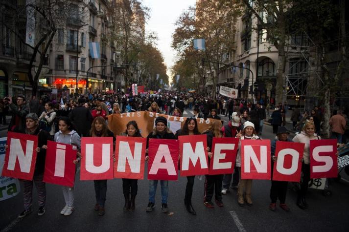 Argentina aprueba "Ley Brisa" que ordena reparación económica a hijos víctimas de femicidios