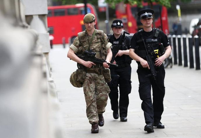 Prensa inglesa señala que autor de atentado de Manchester fue evacuado desde Libia por Royal Navy