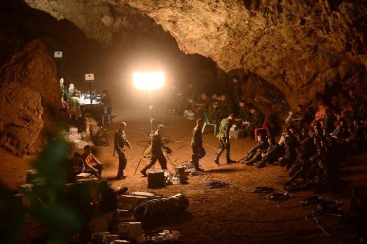 ¿Por qué es tan difícil rescatar a los niños atrapados en la cueva en Tailandia?