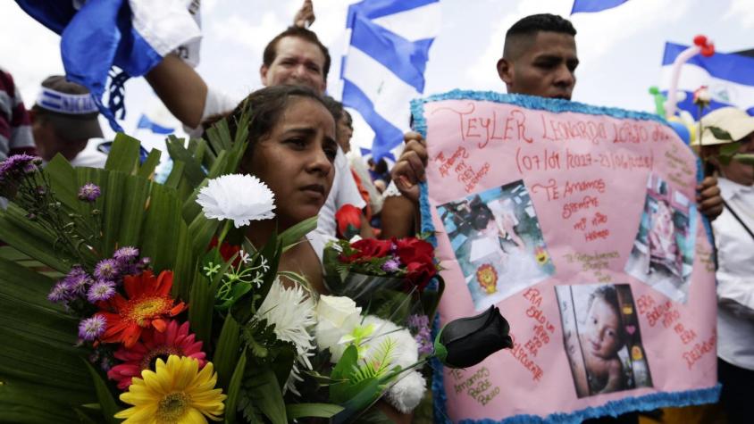 Crisis en Nicaragua: al menos un muerto deja la "Marcha de las flores" en Managua