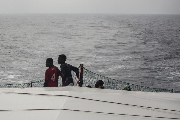 Al menos 63 migrantes se encuentran desaparecidos en nuevo naufragio frente a costas de Libia