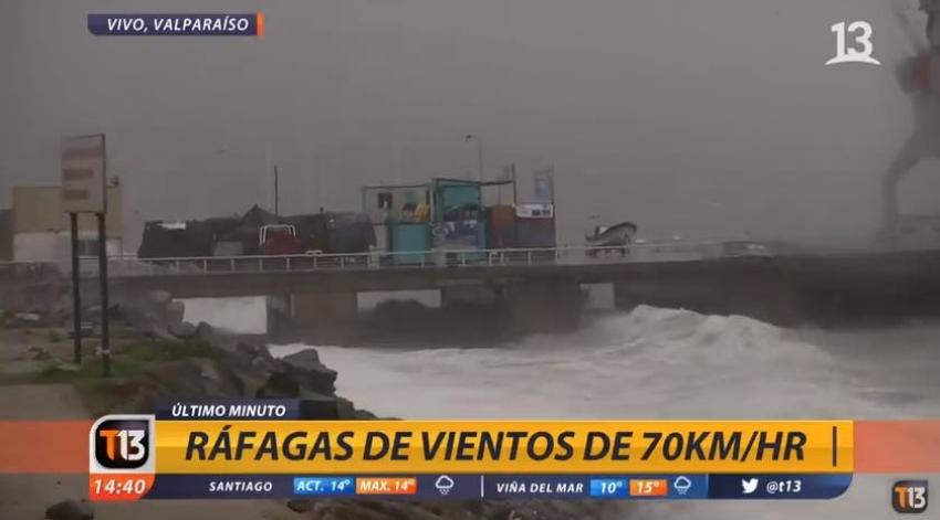 [VIDEO] Marejadas y ráfagas de viento generan estragos en Valparaíso