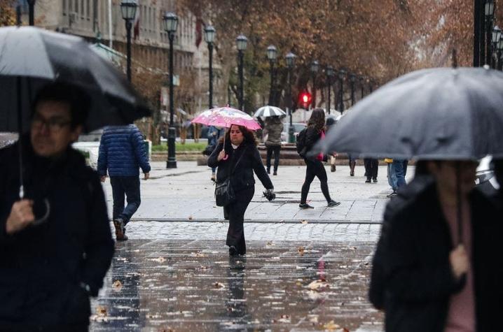 [VIDEO] Lluvias se intensificarán durante la tarde en Santiago