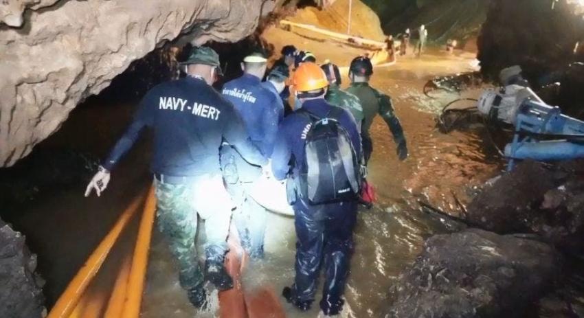 [VIDEO] Revelan imágenes del operativo de rescate de niños y su entrenador en Tailandia