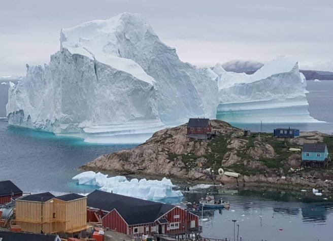 Temor a tsunami por enorme iceberg cerca de localidad de Groenlandia