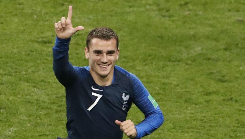[VIDEO] El penal de Griezmann que desniveló el marcador para Francia en la final