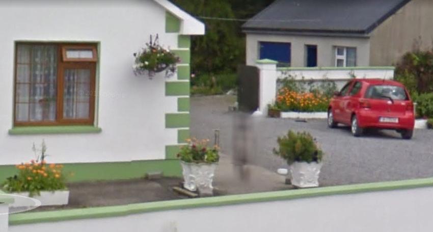[FOTOS] La tierna imagen que fue censurada en Google Street View