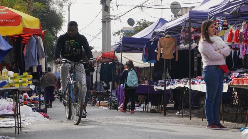 "Decimos cachái a toda hora": el reportaje de BBC sobre cómo viven los haitianos en Chile