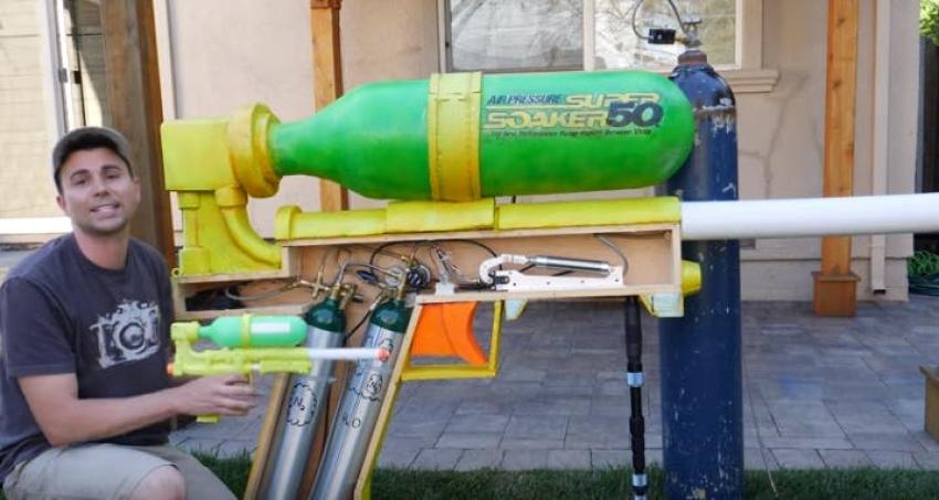 La pistola de agua más grande del mundo, creada por un ex-ingeniero de la  NASA