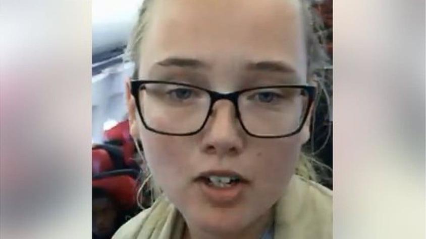La estudiante sueca que detuvo el despegue de un avión para frenar la deportación de un inmigrante