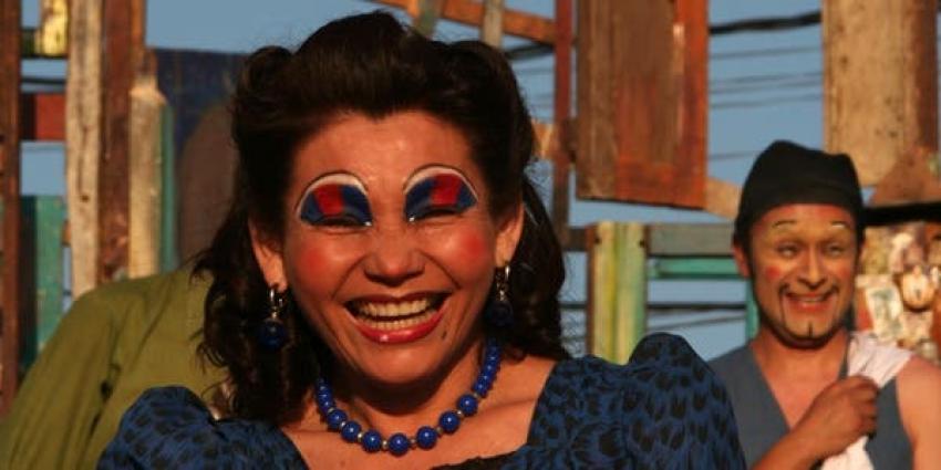 "La Negra Ester" girará por Chile celebrando los 30 años de su estreno
