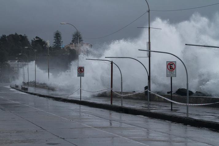 Armada emite alerta de marejadas con olas de 4 metros para las costas del país
