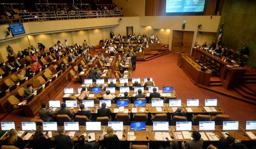 Cámara de Diputados aprueba semana distrital para Fiestas Patrias
