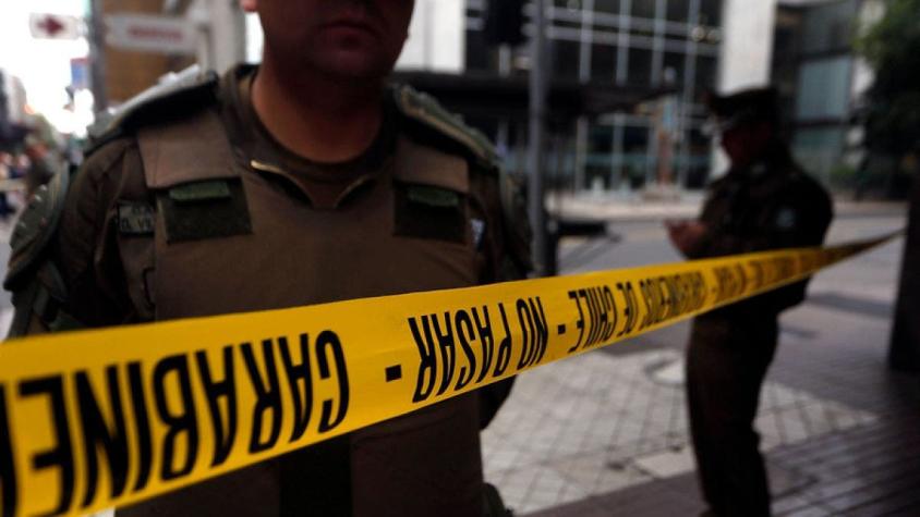 Detienen a hombre acusado de matar a disparos a taxista en centro de Santiago