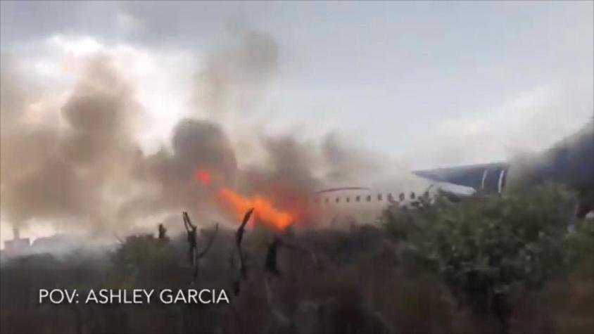 [VIDEO] El "milagro" del avión de México