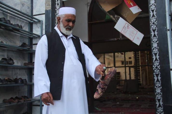 Sube a 35 muertos el balance del atentado contra una mezquita chiita en Afganistán