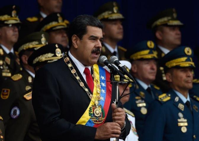 [VIDEO] Nicolás Maduro interrumpe discurso por presunta explosión de drone
