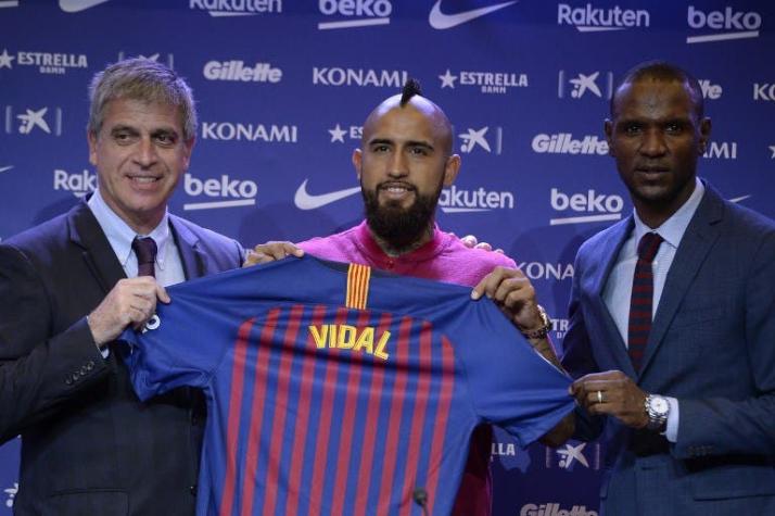 [VIDEO] El FC Barcelona le da la bienvenida a su nuevo Rey: Arturo Vidal