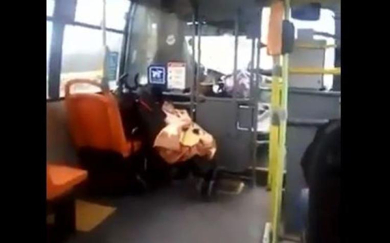 [VIDEO] Ministra Plá pide "sentido común" a empresa de conductora que manejó  bus con su guagua